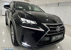 Lexus NX300H Luxury Sunroof 2015 Black Nav Revcam